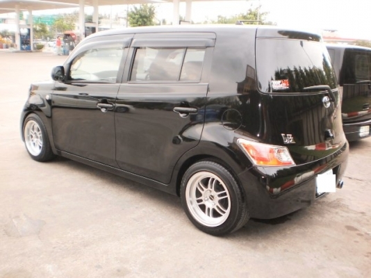 TOYOTA bB 1.5 ปี 2012