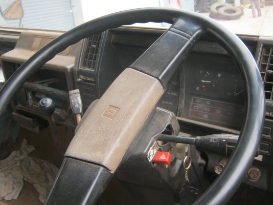 ISUZU NKR110 4BE1 ห้างแท้หูช้างครบปี32 เกียร์ยาวยกหัวได้ รถสภาพเดิมบาง