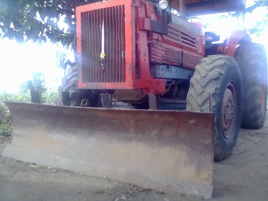 ขายรถไถ Kubota M8950DT 89 แรง ขับ4ล้อ ใบดันหน้า ผาน 3