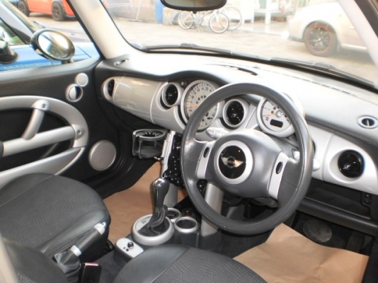 MINI COOPER 1.6 AT MINI COOPER 1.6 AT