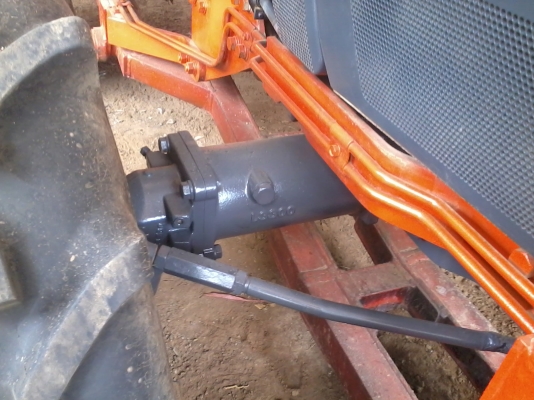 ขายรถไถคูโบต้า L3408 4WD 2 เพลา 34 เเรง ใบมีดดันดินและผาล5สภาพพร้อมใช้งาน ขายรถไถคูโบต้า L3408 4WD 2 เพลา 34 เเรง ใบมีดดันดินและผาล5สภาพพร้อมใช้งาน