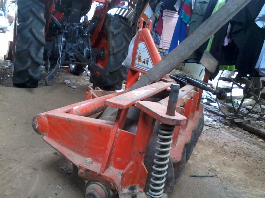 ขายรถไถคูโบต้า L3408 4WD 2 เพลา 34 เเรง ใบมีดดันดินและผาล5สภาพพร้อมใช้งาน ขายรถไถคูโบต้า L3408 4WD 2 เพลา 34 เเรง ใบมีดดันดินและผาล5สภาพพร้อมใช้งาน