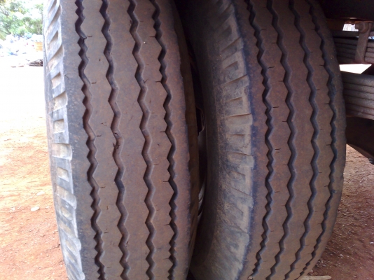 ขายรถบรรทุก 6 ล้อ ISUZU NPR 130 แรงปี 48 EURO 2 ยาว 5.5 เมตรเดิมบางทั้งคันทะเบียนเต็มยางดีเครื่องดีคัสซีสวย