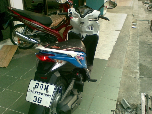 Click 125 i รุ่นใหม่ล่าสุด รถ 10 เดือน สวยนางฟ้าขายถูก