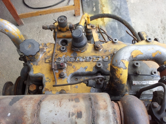 ขายเครื่อง KOMUTSU สำหรับ PC100-2
