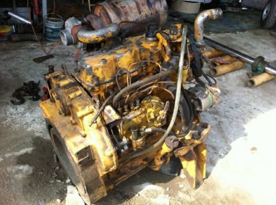 ขายเครื่อง KOMUTSU สำหรับ PC100-2