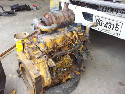 ขายเครื่อง KOMUTSU สำหรับ PC100-2