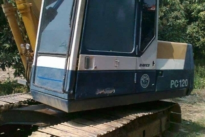KOMATSU PC120-5ไฟฟ้าครบ เอวแน่นโซหนา รถทำงานอยู่