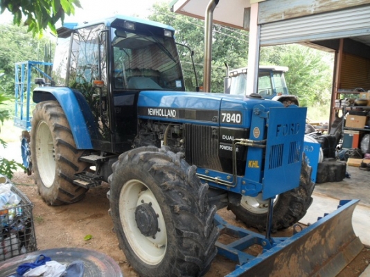 ยกเลิกการขาย รถไถฟอร์ด7840 NEW HOLLAND