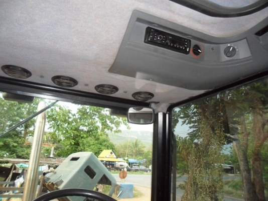 ยกเลิกการขาย รถไถฟอร์ด7840 NEW HOLLAND