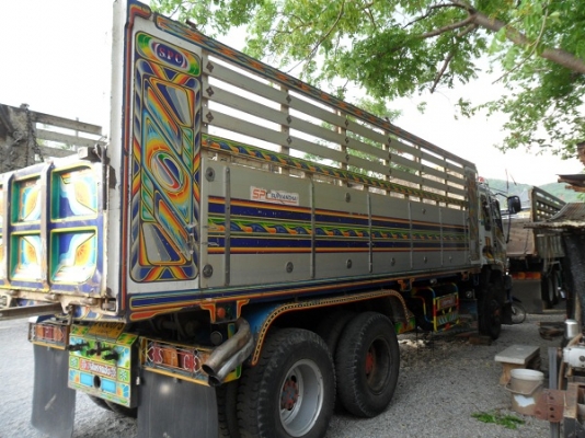 ขาย รถ10ล้อดั้มอีซูซุ260 หัวจิก้านอก ดั้ม2เพลา รถสวยพร้อมใช้งาน