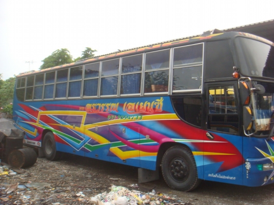 Bus เครื่องนิสสัน