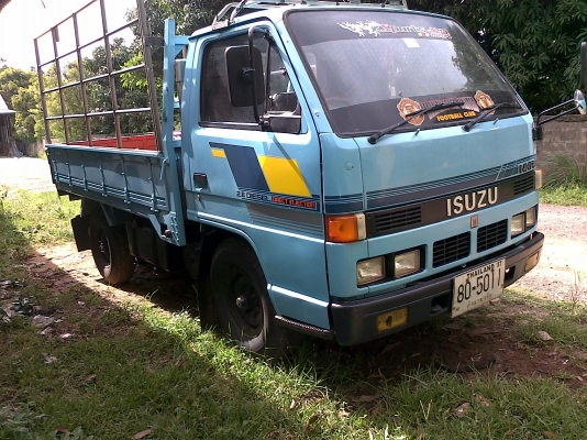 ขาย 4 ล้อกลาง อีซูสุ 88 ขาย 4 ล้อกลาง อีซูสุ 88