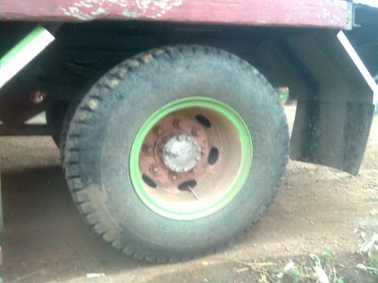 ขาย6ล้อใหญ่เครื่อง165 Isuzu ยาว6.5เมตร