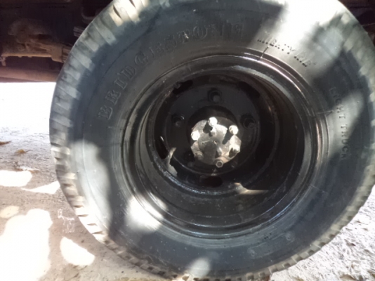 ขายรถ6ล้ออีซูซุTLช่วงสัน เครื่อง85แรง สภาสวยพร้อมใช้งานคับ