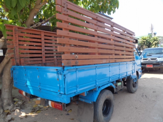 ขายรถ6ล้ออีซูซุTLช่วงสัน เครื่อง85แรง สภาสวยพร้อมใช้งานคับ