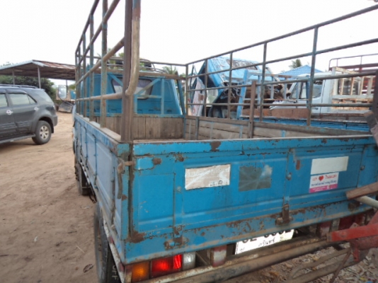 ขายรถอีซูซุ4ล้อกลาง เครื่อง74แรง สภาพดีพร้อมใช้งานคับ