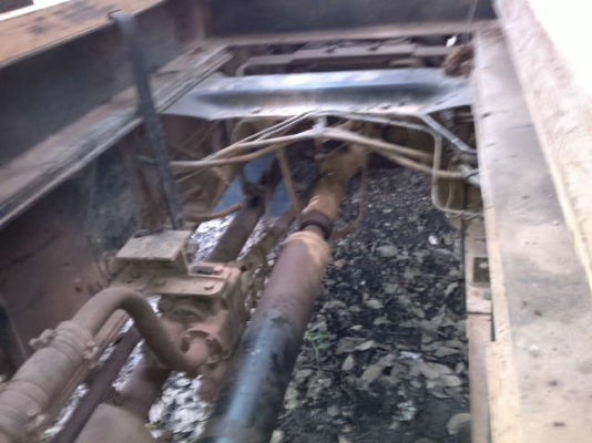 รถอิซูซุ 10 ล้อดั๊ม 240 แรงม้า ปี 36  ( ขาวทำฟ้า ) สนใจติต่อ 081 - 6079515