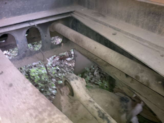 รถอิซูซุ 10 ล้อดั๊ม 240 แรงม้า ปี 36  ( ขาวทำฟ้า ) สนใจติต่อ 081 - 6079515