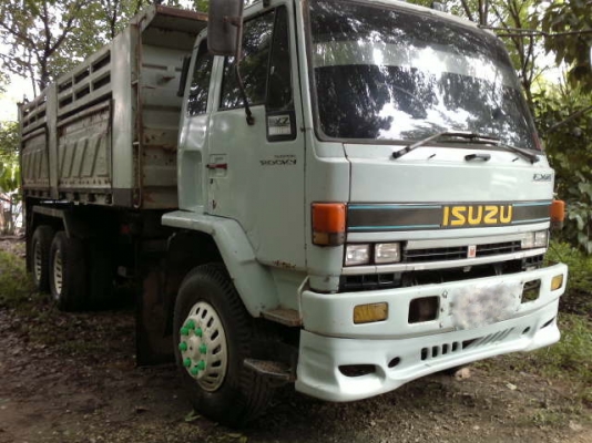 รถอิซูซุ 10 ล้อดั๊ม 240 แรงม้า ปี 36  ( ขาวทำฟ้า ) สนใจติต่อ 081 - 6079515