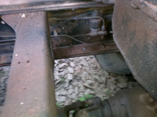 รถอิซูซุ 10 ล้อดั๊ม 240 แรงม้า ปี 36  ( ขาวทำฟ้า ) สนใจติต่อ 081 - 6079515