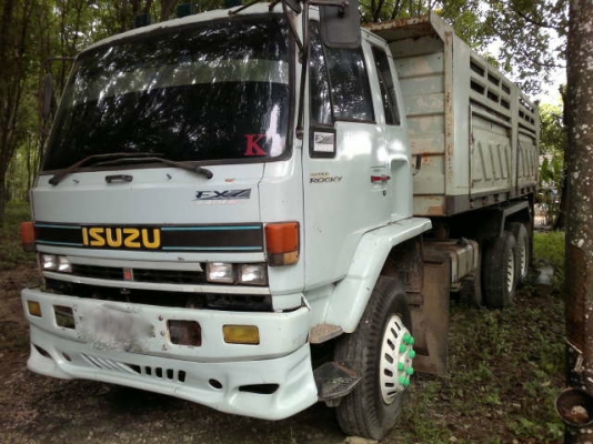 รถอิซูซุ 10 ล้อดั๊ม 240 แรงม้า ปี 36  ( ขาวทำฟ้า ) สนใจติต่อ 081 - 6079515