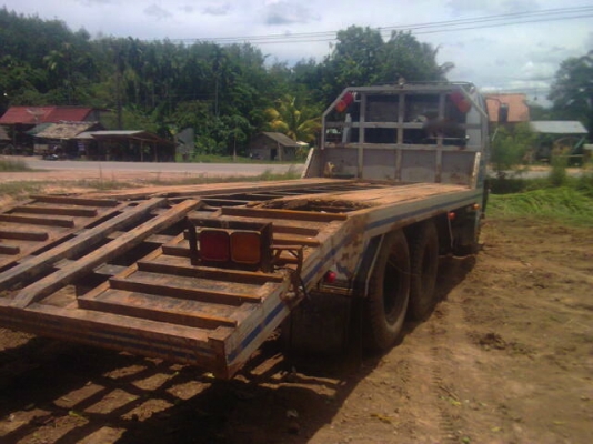 รถฮีโน่ 10 ล้อ FN227 ท้าลาด 220 แรงม้า  สนใจติดต่อ 081 - 6079515