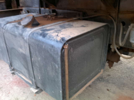 รถฮีโน่ 10 ล้อดั๊ม FM226   220 แรงม้า สนใจติดต่อ 081 - 6079515