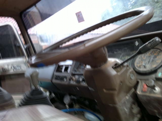 รถฮีโน่ 10 ล้อดั๊ม FM226   220 แรงม้า สนใจติดต่อ 081 - 6079515