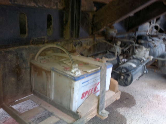 รถฮีโน่ 10 ล้อดั๊ม FM226   220 แรงม้า สนใจติดต่อ 081 - 6079515