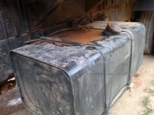 รถฮีโน่ 10 ล้อดั๊ม FM226   220 แรงม้า สนใจติดต่อ 081 - 6079515