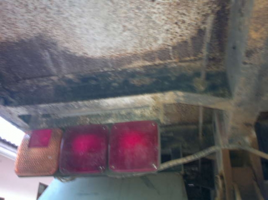 รถฮีโน่ 10 ล้อดั๊ม FM226   220 แรงม้า สนใจติดต่อ 081 - 6079515