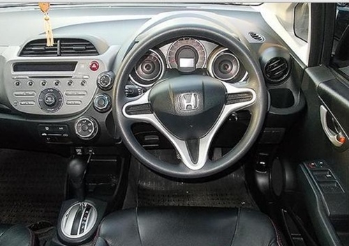 HONDA NEW JAZZ 2010-1.5 S AT HONDA NEW JAZZ 2010-1.5 S AT