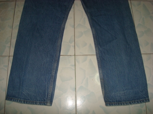 # 8582 # ยีนส์ Levi's 501 ผ้าทราย ของแท้ มือสอง เอว 34 ยาว 26 ตะเข็บสวยๆๆ # 8582 # ยีนส์ Levi's 501 ผ้าทราย ของแท้ มือสอง เอว 34 ยาว 26 ตะเข็บสวยๆๆ