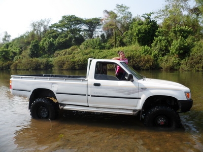 ขายรถ 4x4 คานแข็ง พร้อมใช้งาน ภาคเหนือ 330.000