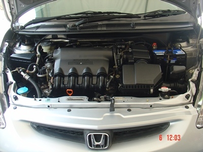 HONDA JAZZ 2004-1.5 I-DSI HONDA JAZZ 2004-1.5 I-DSI