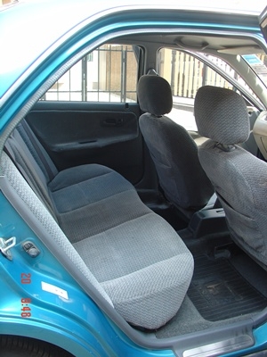 HONDA CIVIC โฉมเตารีด 4 ประตู 1.5 VTi-E