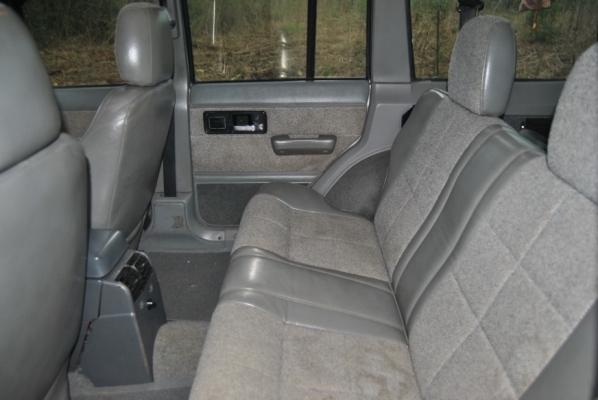 jeep charokee ปี96 เดิมๆ เครื่องดี แก็สLPG jeep charokee ปี96 เดิมๆ เครื่องดี แก็สLPG