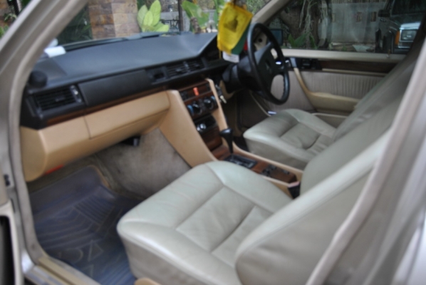 ฺBenz 300E ขับดี ใช้น้อย ติด LPG ราคาน่าใช้ ฺBenz 300E ขับดี ใช้น้อย ติด LPG ราคาน่าใช้