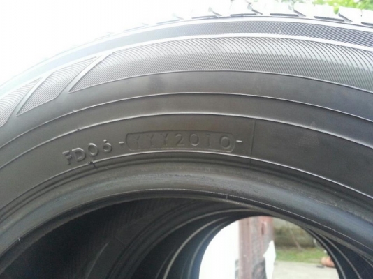 ยางYOKOHAMA EARTH1 185/65/14 ปี10 ยางYOKOHAMA EARTH1 185/65/14 ปี10