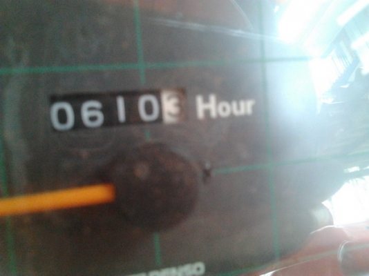 ***ขออนุญาต ลงขายใหม่ครับ***ขาย รถไถ KUBOTA M5000SU 2เพลา สภาพสวย ใช้งานน้อย 61x ชม. สีสวยไม่มีตายไม่มีด้าน เครื่องแห้ง ไม่มีเยิ้ม ยางสวยติดรถมายังไม่เคยเปลี่ยน พร้อมอุปกรณ์ 4ชิ้น ใบดัน ผาน3 ผาน 6 ผานขุดมัน ระบบไฟครบสมบูรณ์ ไฮดรอลิคไม่มีแตกไม่มีเยิ้ม คานไ