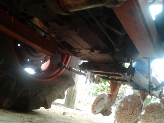 ***ขออนุญาต ลงขายใหม่ครับ***ขาย รถไถ KUBOTA M5000SU 2เพลา สภาพสวย ใช้งานน้อย 61x ชม. สีสวยไม่มีตายไม่มีด้าน เครื่องแห้ง ไม่มีเยิ้ม ยางสวยติดรถมายังไม่เคยเปลี่ยน พร้อมอุปกรณ์ 4ชิ้น ใบดัน ผาน3 ผาน 6 ผานขุดมัน ระบบไฟครบสมบูรณ์ ไฮดรอลิคไม่มีแตกไม่มีเยิ้ม คานไ