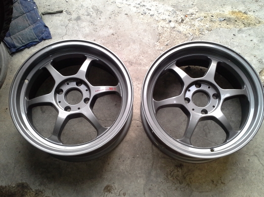 ขายล้อซิ่งขอบ15 ถูกๆครับมี2ชุด