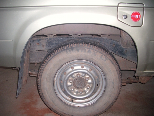 ขายรถนิสัน BIG-M ติดตั้งแก๊สLPG 85,000 บาท เจ้าของขายเองต่อรองได้ มหาสารคาม 083-3378697