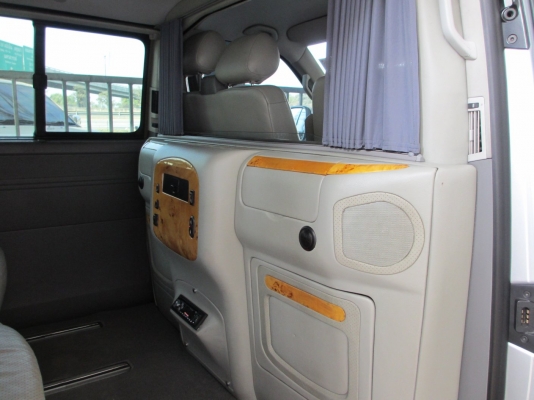 รายละเอียด ขาย VOLKSWAGEN, CARAVELLE 2.5 TDI ปี 05 สวยตามรูปรถผู้บริหารวิ่งน้อยมาก