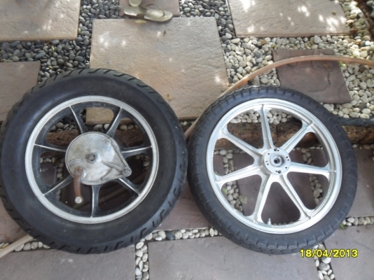 ขายล้อแม็กพร้อมยาง