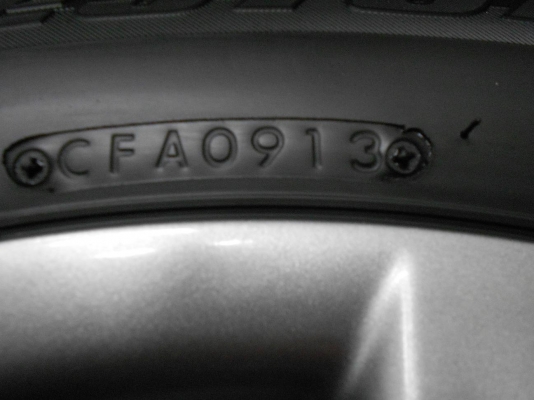 ขายล้อแม็ก toyota vios 12 ก้าน ขอบ 15 (สีรมดำ)พร้อมยางป้ายแดงปี 13/เทิร์นได้-ใส่ฟรีค่ะ ขายล้อแม็ก toyota vios 12 ก้าน ขอบ 15 (สีรมดำ)พร้อมยางป้ายแดงปี 13/เทิร์นได้-ใส่ฟรีค่ะ