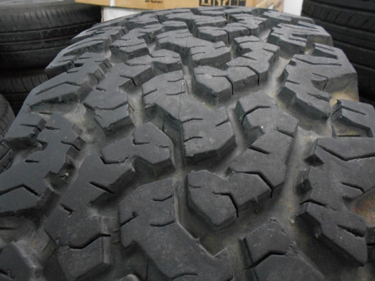 ขายล้อแม็ก Fortuner ขอบ 16 พร้อมยาง BF All 265/75/16 /เทิร์นได้-ใส่ฟรี ขายล้อแม็ก Fortuner ขอบ 16 พร้อมยาง BF All 265/75/16 /เทิร์นได้-ใส่ฟรี