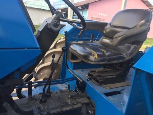 ขายรถไถ Ford 7840 สองเพลาคาราโร่ 6 สูบ  (0871627016 ชิต)