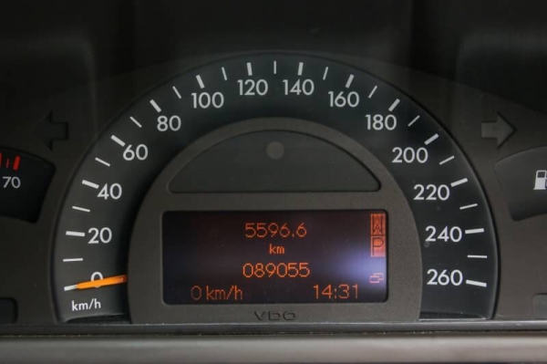 ขาย BENZ C200 KOM ESTATE ปี 2002